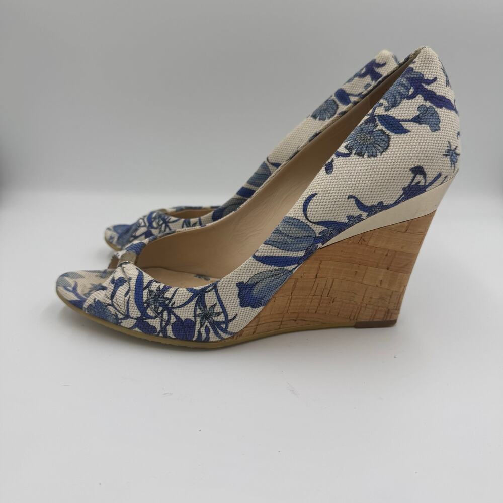 Gucci Flora Wedge Sandals – Size 8.5B